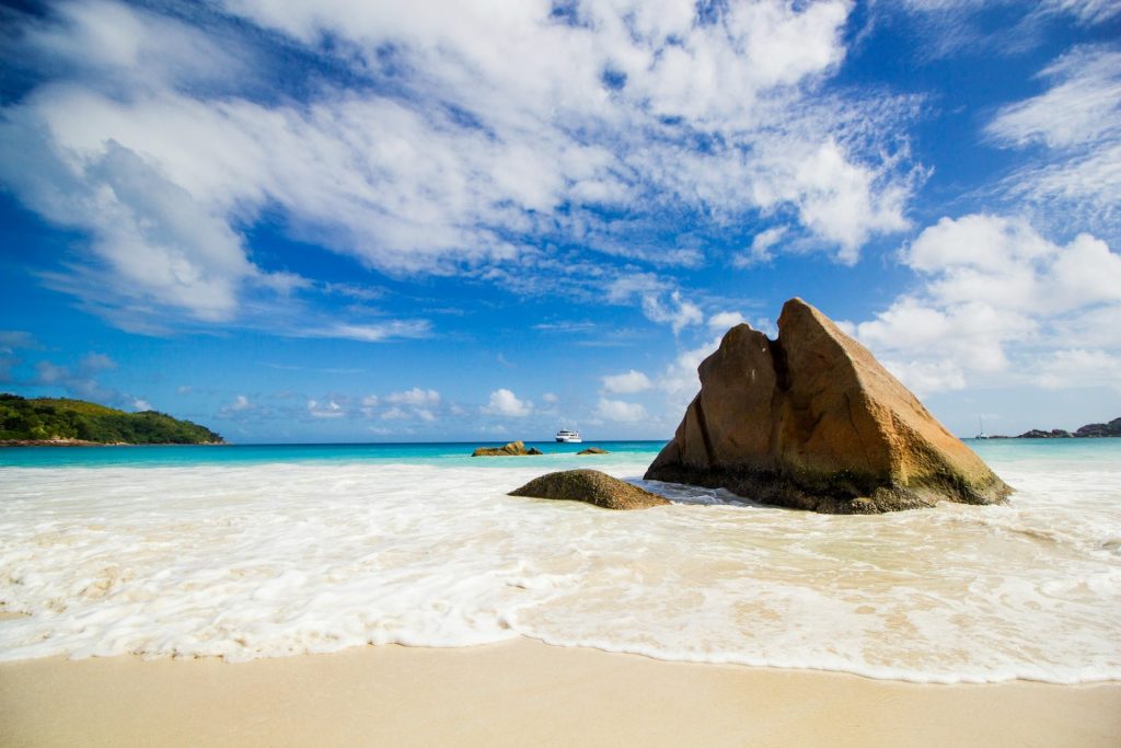 Praslin, a encantadora ilha das Seychelles - Alizés Kreol